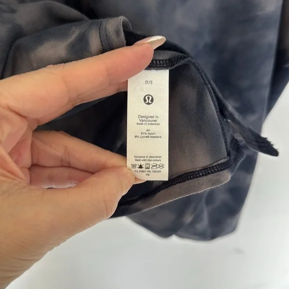 LULULEMON Customizable Snap Scarf OS Diamond Dye Lunar Rock True Navy - Picture 9 of 9